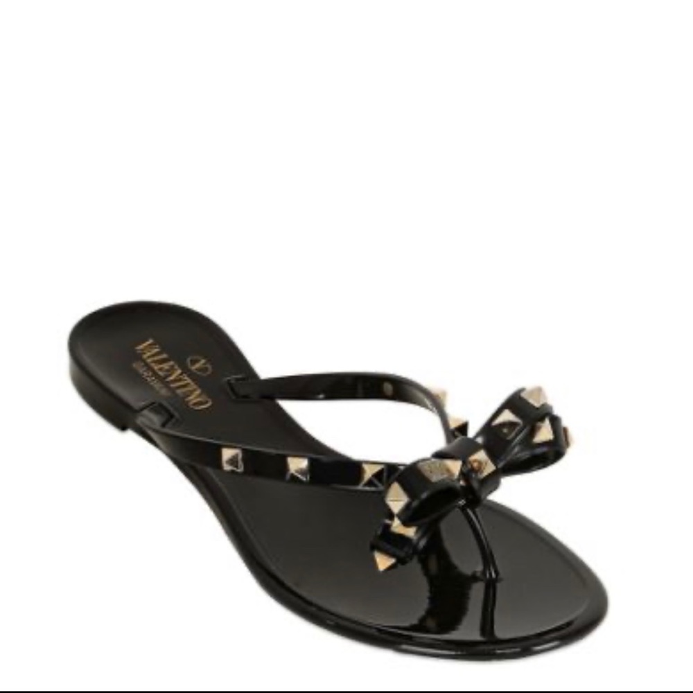 Valentino Rockstud Flip-Flop